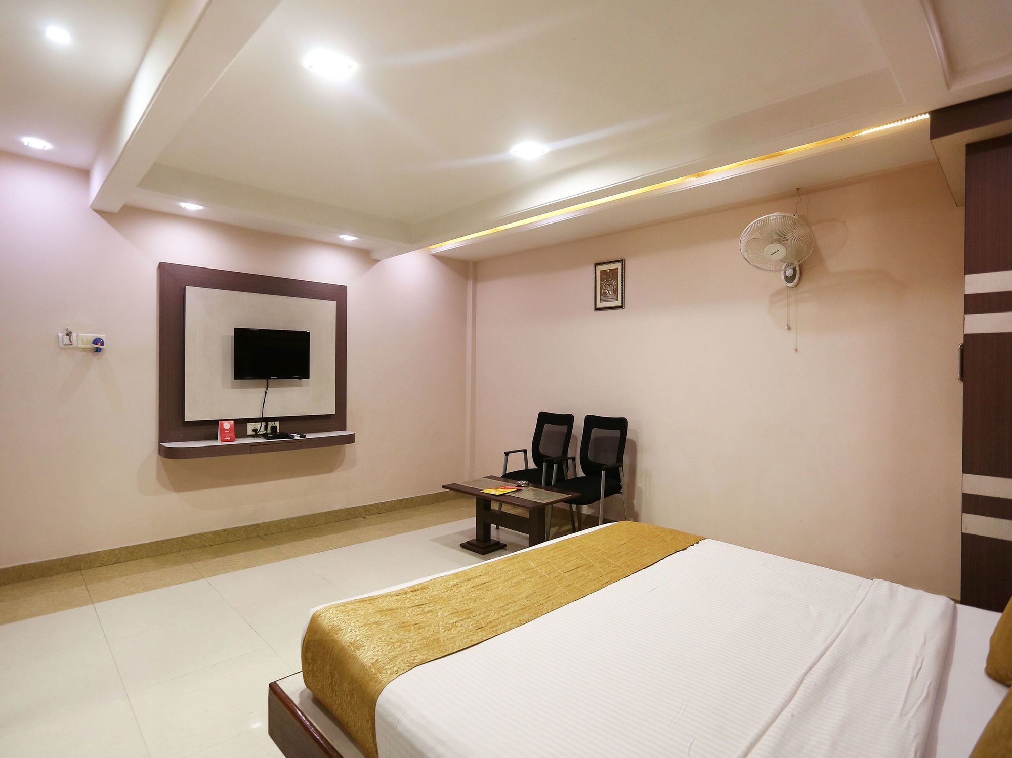 Flagship The Surbhi Hotel Bhopal Exterior photo